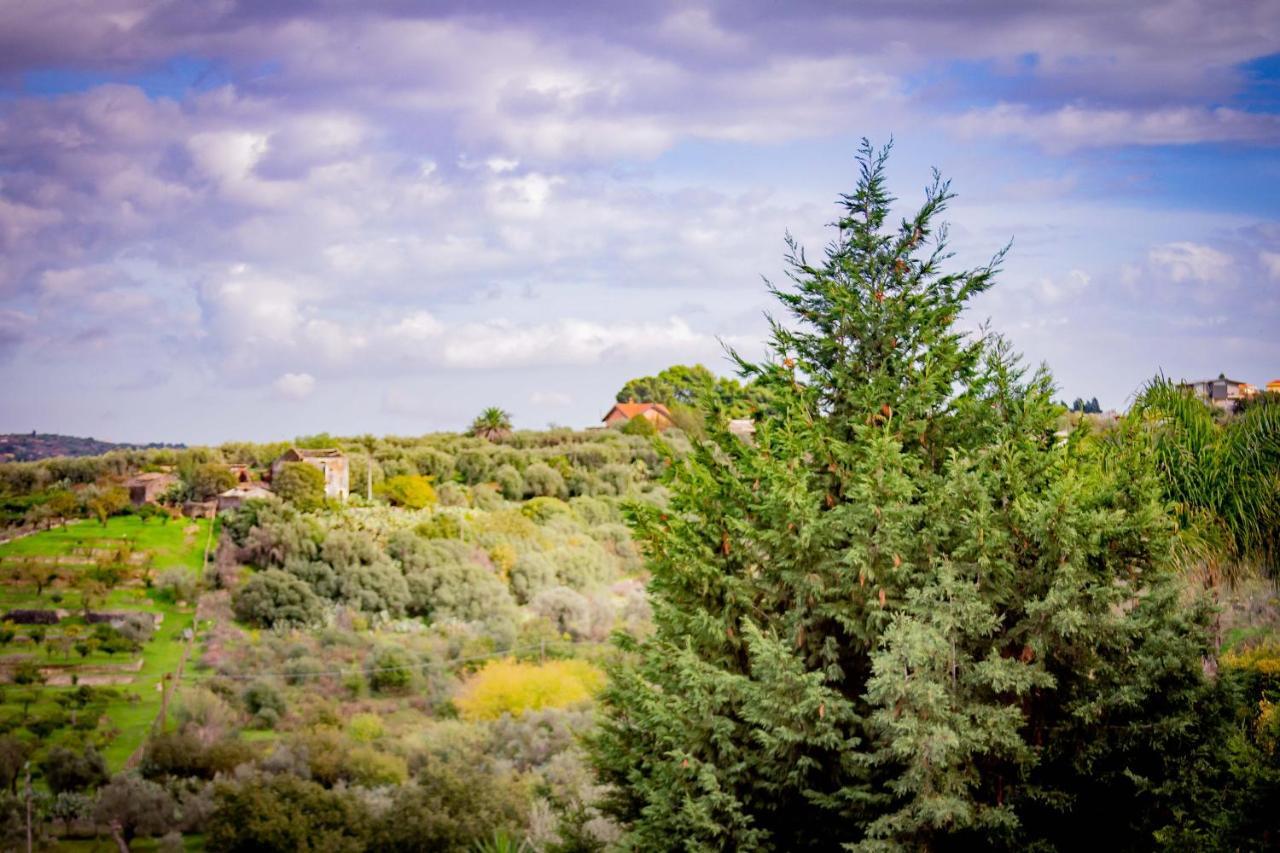 Bed & Breakfast Kalinka Bed & Breakfast Motta Sant' Anastasia Luaran gambar